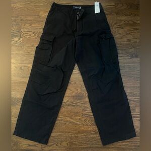 Abercrombie - Men's Black Cargo Pants